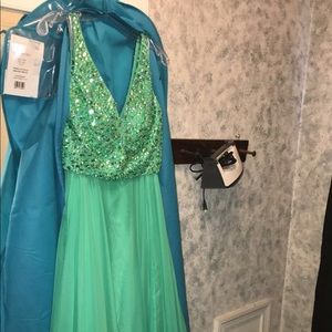 Prom dress